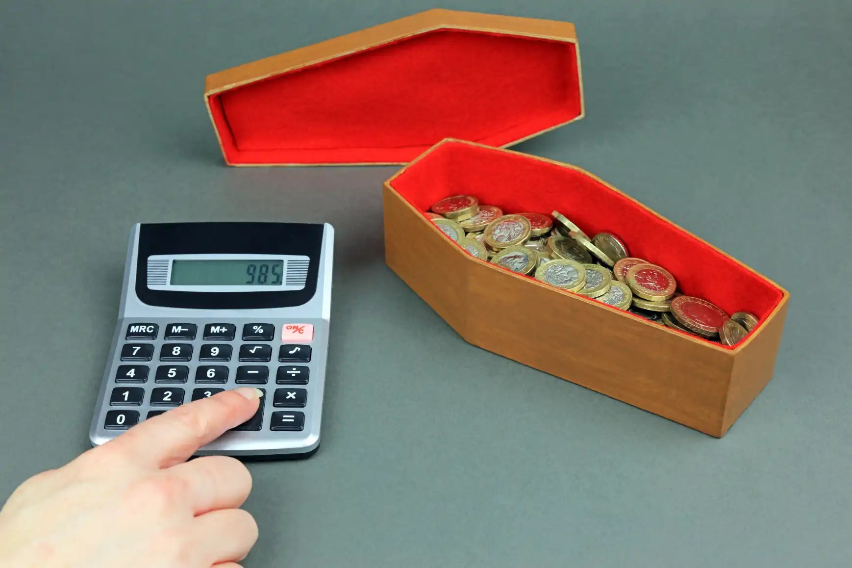 Can You Claim a Funeral or Burial as a Tax Deduction? Titan Casket