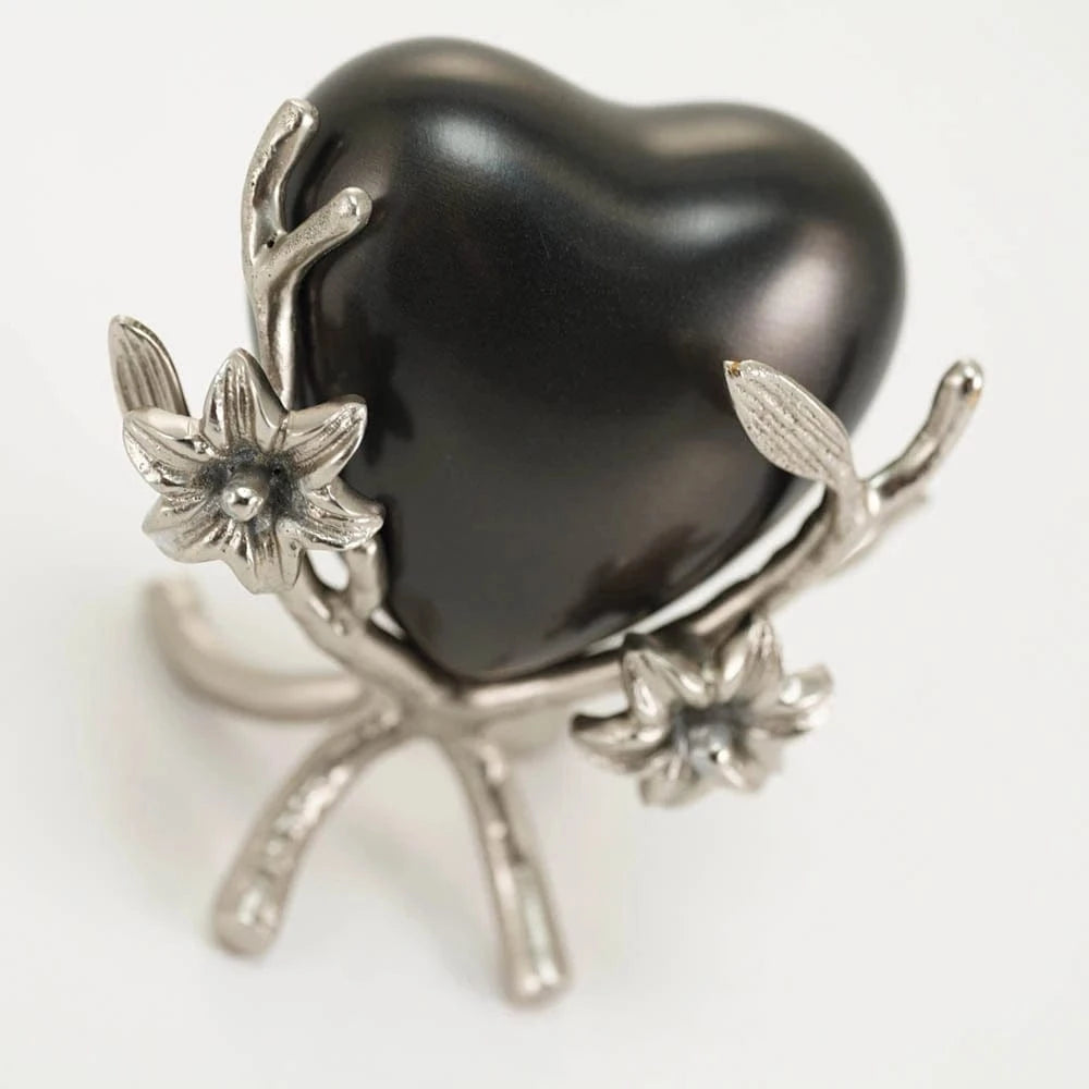 Windsong™ Lily Heart Stand Urn – Pewter