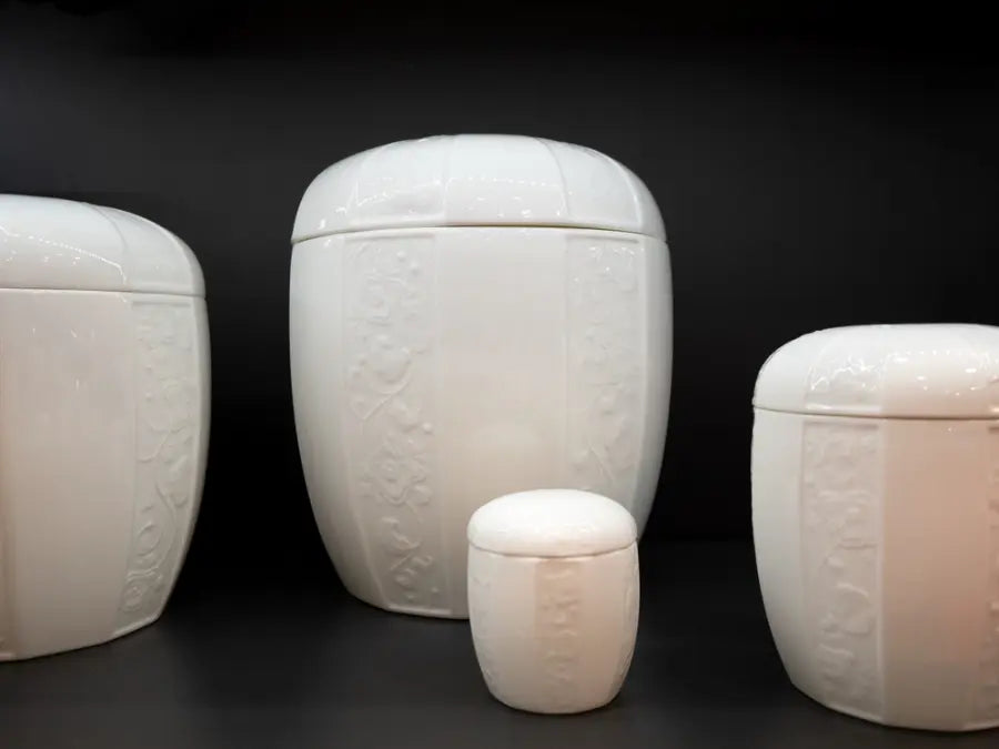 Everything You Need To Know About Ceramic Pet Urns