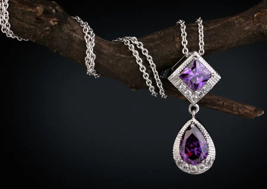 Necklaces- The Most Fitting Cremation Jewelry For The Memory Of You Pet