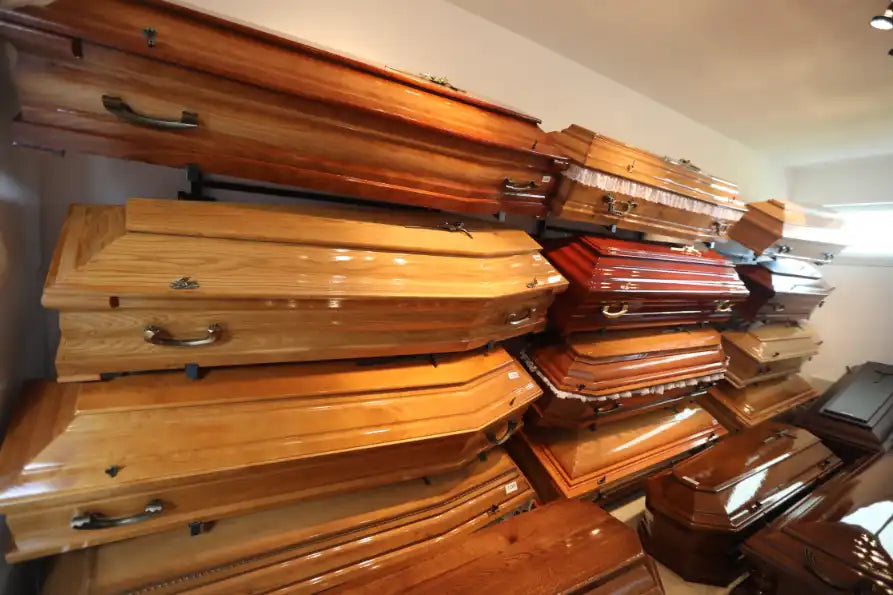 Choosing the best casket material for your loved ones