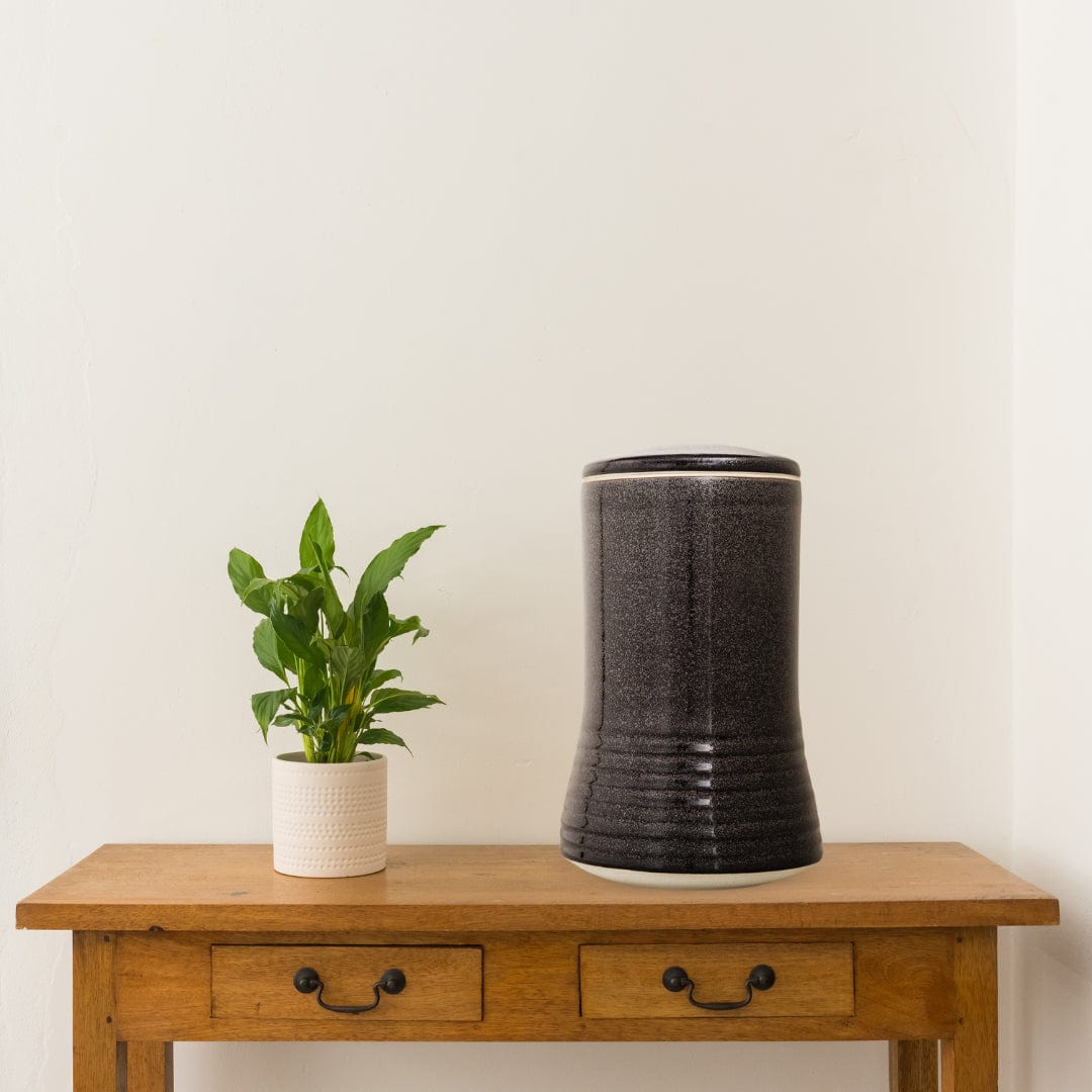 Solstice X Culp Pottery | Para Black Adult Urn