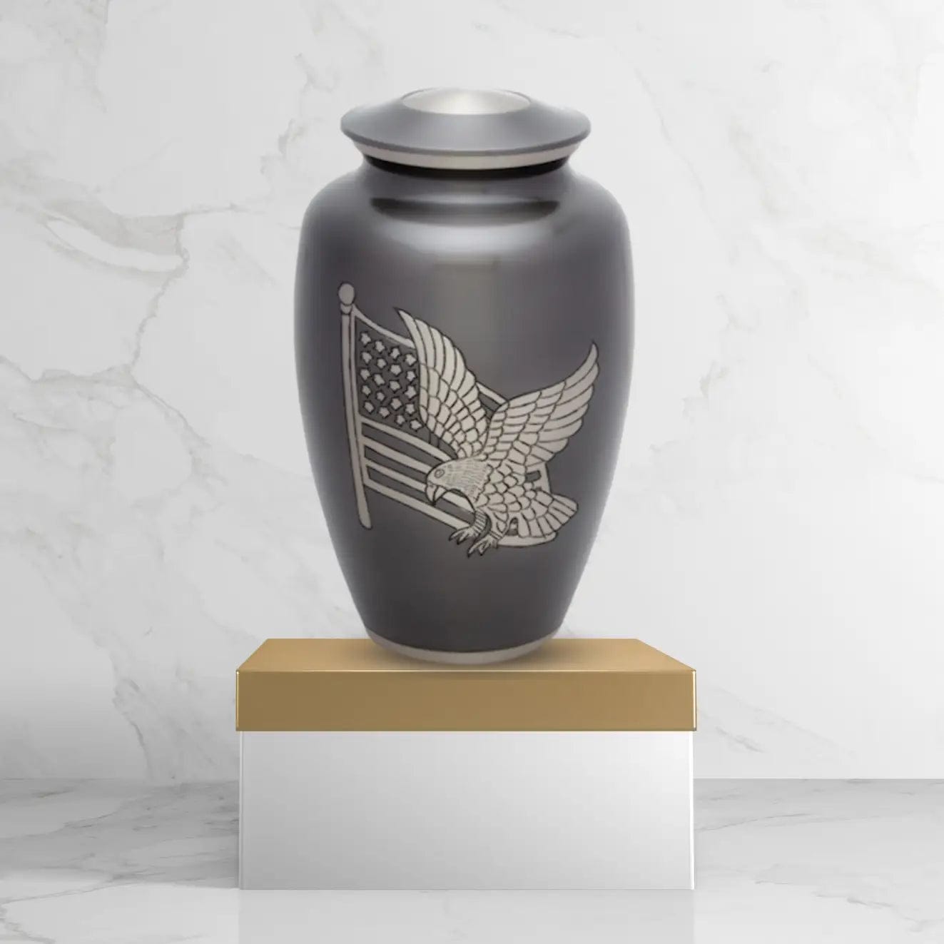 Load image into Gallery viewer, Brass Urn - American Pride
