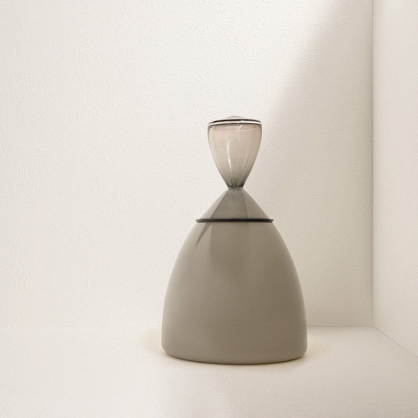 Solstice X Vitreluxe | Gray Halo Adult Urn